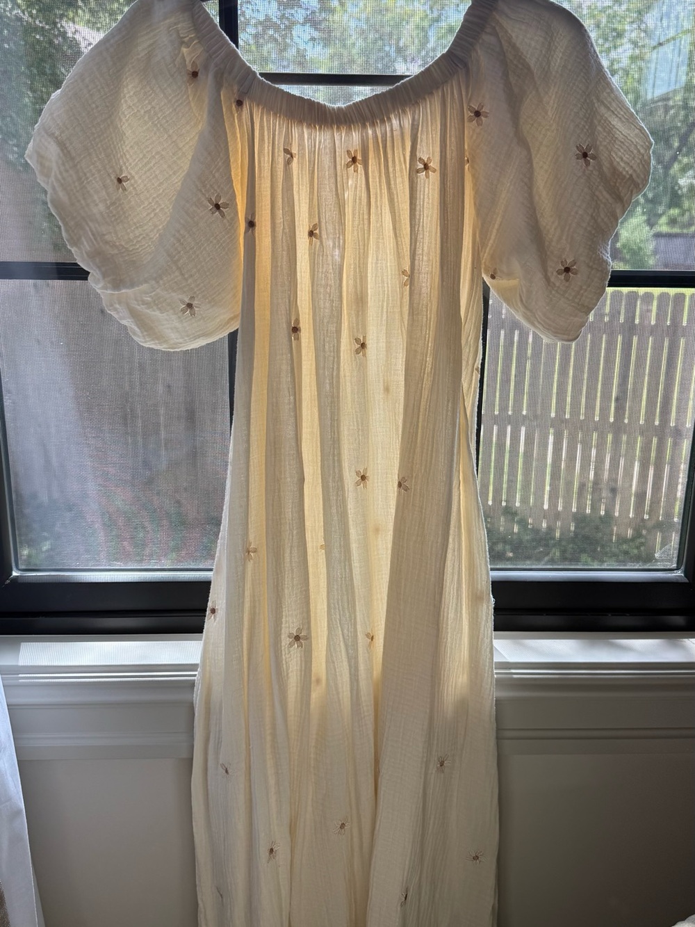 Nothing Fits But Rian - Embroidered Cream Gauze Maxi Dress